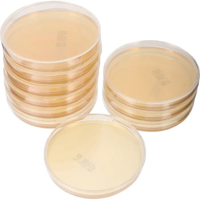 Pre-poured agar petri dishes