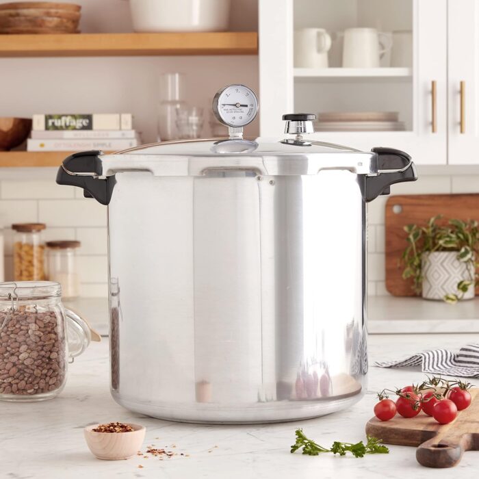 Presto 01784 induction compatible pressure cooker